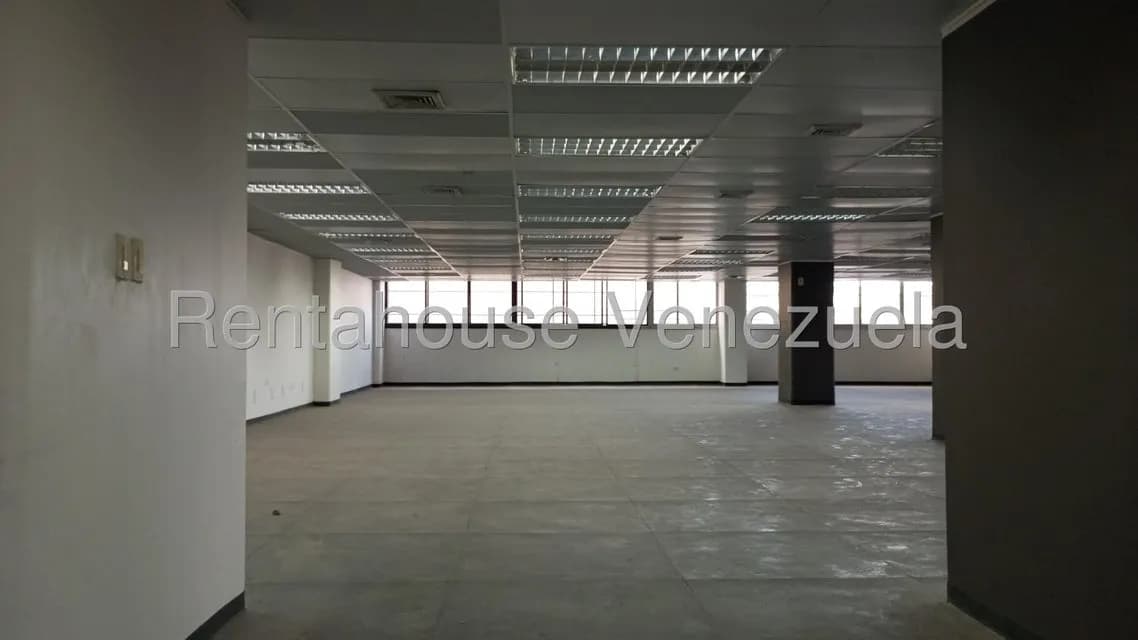 Comercial (Oficina) en Alquiler en Los Ruices, Distrito Metropolitano