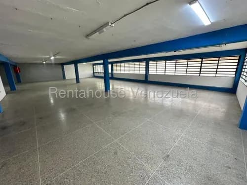 Venta Galpón Comercial 550m2 Bello Monte Caracas Luz Trifásica