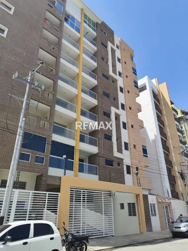 Apartamento en venta urb la soledad