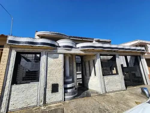 Mc Vende Casa Residecias Santa Marta, Naguanagua - Vic-087