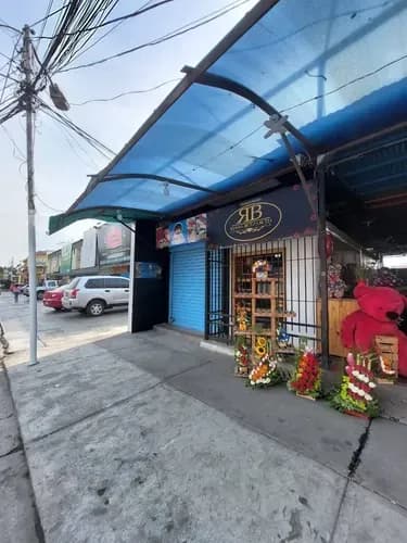 316652 Terreno Con Locales Comerciales, Oportunidad En Venta O Alquiler 740 Mts