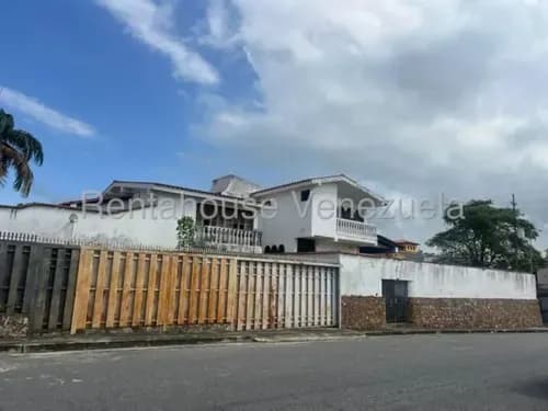Milagros Inmuebles Casa Venta Barquisimeto Lara Zona Este Santa Elena Economica Residencial Economico Código Inmobiliaria Rent-a-house 25-11064