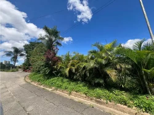 Se Vende Terreno 1850m² Cerro Verde