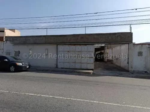 Lcda. Milagros Inmuebles Nazareth Terreno En Venta En Barquisimeto Lara Zona Este Nueva Segovia. Codigo Del Inmueble 24-24968 Economica Residencial Economico Comercial
