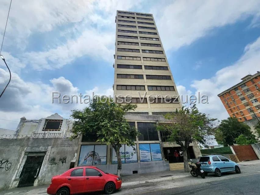 Comercial (Oficina) en Venta en Centro, Lara