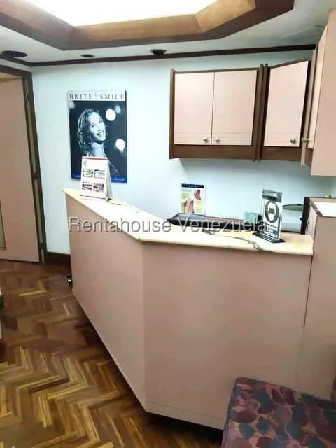 Comercial (Consultorio Medico) en Alquiler en Parroquia La Candelaria, Distrito Metropolitano