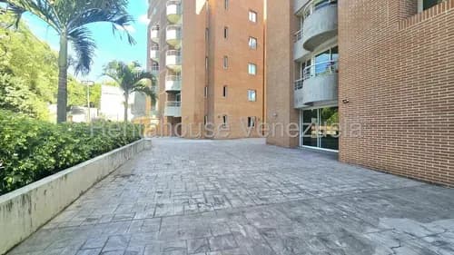 Ma - Apartamento En Venta En Santa Fe Sur, Agua Constante Y Vigilancia - 26-15387