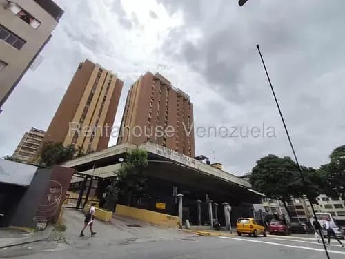 Y.t. Apartamento En Venta, Colinas De Bello Monte Mls #26-20310