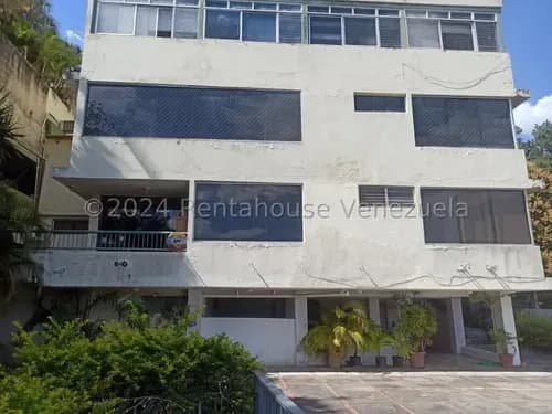 Casa En Venta De 5 Plantas Con Ascensor, 1 Apto De 500 Mtrs Y 2 De 250 Mtros Mas Un Anexo De 50 Mtros En La Florida Mls #24-22817