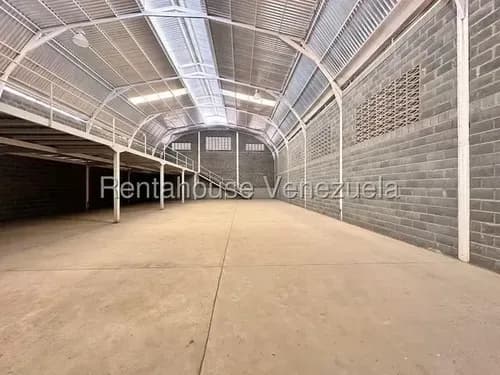 Daniela Linarez Vende Galpones Nuevos A Estrenar Con Espacios Amplios Y Modernos, Diseñados Para Adaptarse A Diversas Necesidades Industriales O Comerciales, Zona Industrial 3 De Barquisimeto