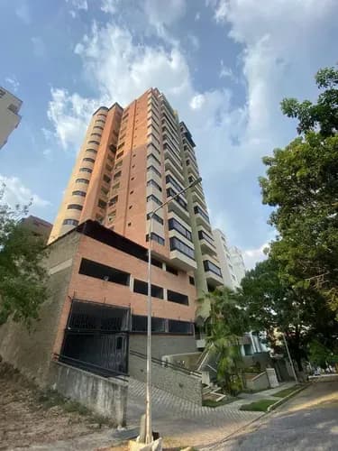 En Venta Apartamento En Res Imola En Urbanizacion El Parral Valencia Carabobo Lch