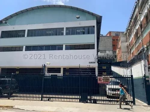Carla Gonzalez Edificio En Venta El Llanito Mls #24-26749 Sc