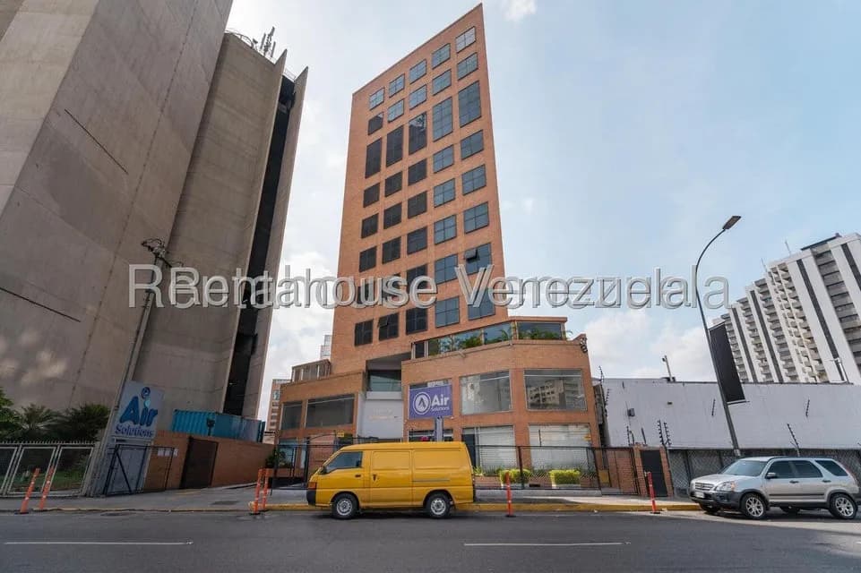 Comercial (Local Comercial) en Venta en El Rosal, Distrito Metropolitano