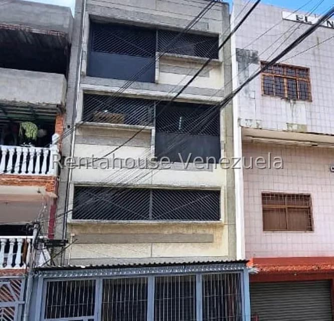 Comercial (Oficina) en Venta en Catia, Distrito Metropolitano