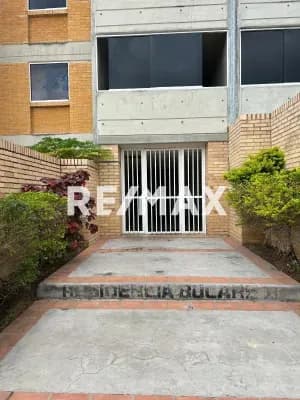 Venta de Apartamento La Colina Charallave