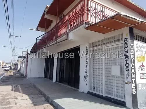Alquiler De Local Comercial En Residencia La Coromoto En Maracay De Alta Frecuencia Vehicular Y Peatonal 25-10038 Rm