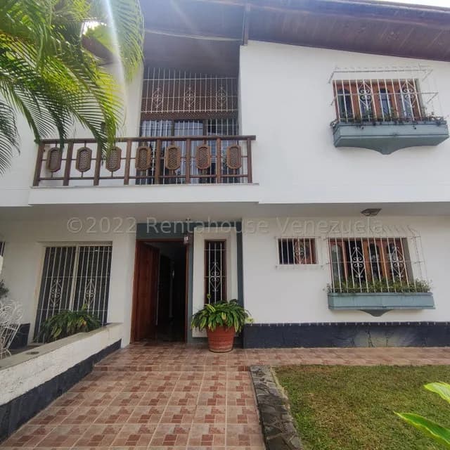 Casa (Duplex) en Venta en Macaracuay, Distrito Metropolitano