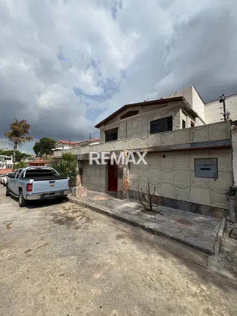 Casa Remodelada En Venta Urb Vista Alegre