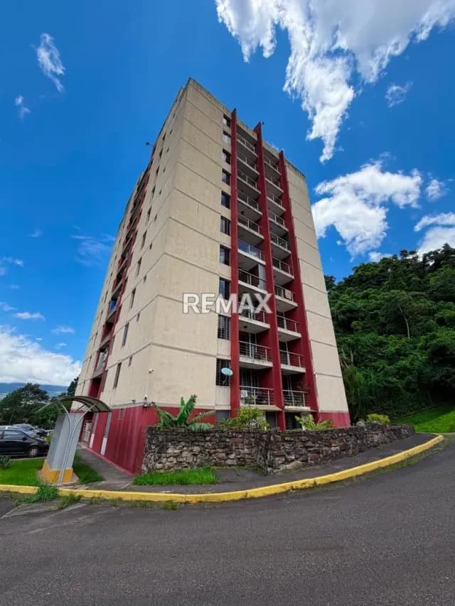 Apartamento ALQUILER en Conjunto Residencial La Arboleda