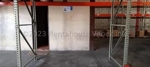 Alquilo Amplio Amplio Galpón En Zona Industrial Iii Barquisimeto, Maritza Lucena, Vigilancia Privada 24/7, Ideal Para Cualquier Actividad.