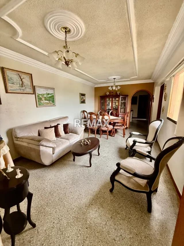 APARTAMENTO EN VENTA