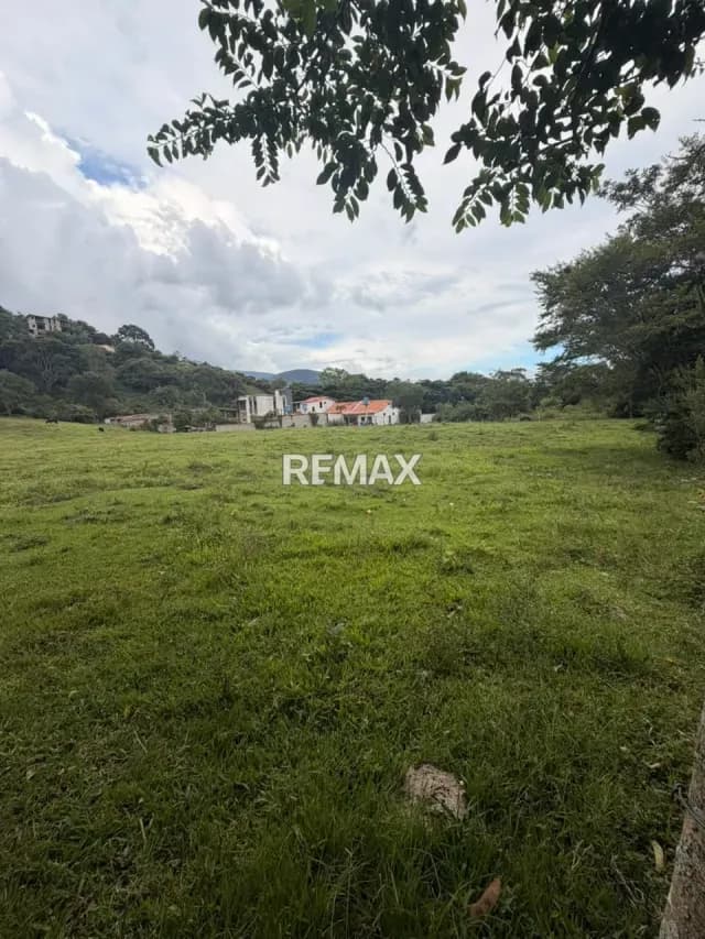 Terreno. Venta. Peribeca
