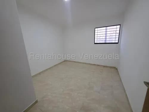 # 26- 19337 Oportunidad De Inversión En Urbanismo Privado La Montanita Casa En Obra Limpia Cabudare,lara Gm