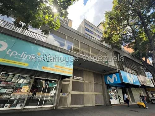 Hermoso Apartamento Av. Principal Francisco Miranda Bello Campo 26-8537
