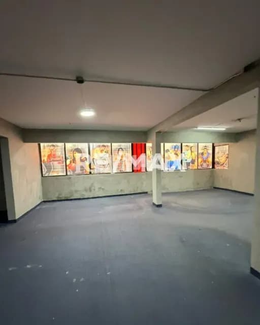 EN VENTA LOCAL COMERCIAL