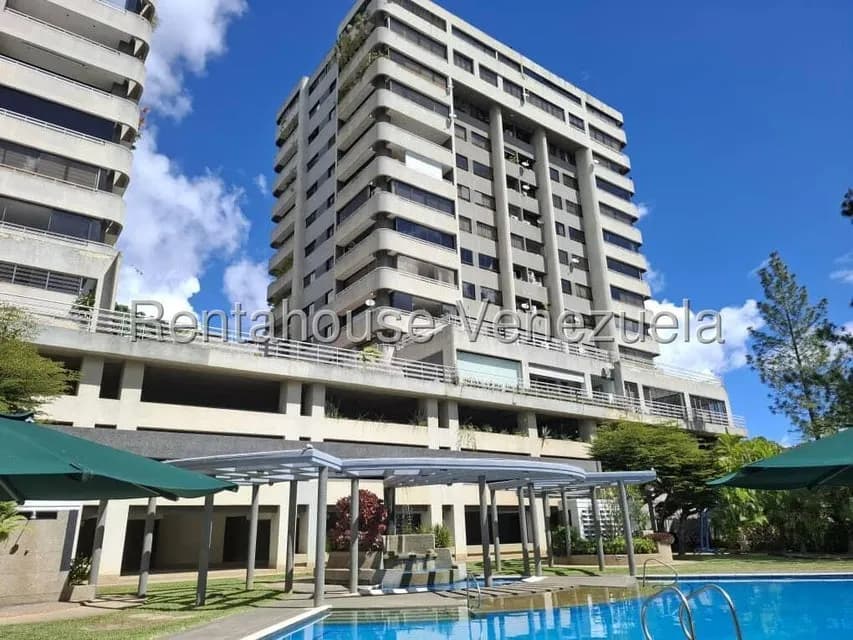 Apartamento (1 Nivel) en Venta en Las Esmeraldas, Distrito Metropolitano
