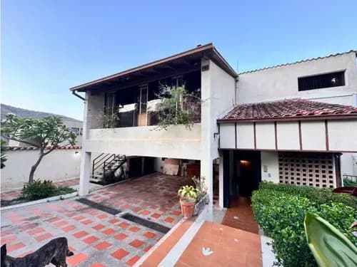 Se Vende Casa 847m² 5h/5b/5p Prados Del Este