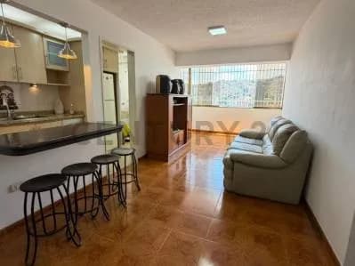 Apartamento Remodelado En Quinta Crespo 64mts2 2ha/1ba/1pe alq