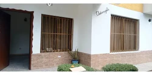 Casa En Alquiler 300m2 Caraballeda La Guaira