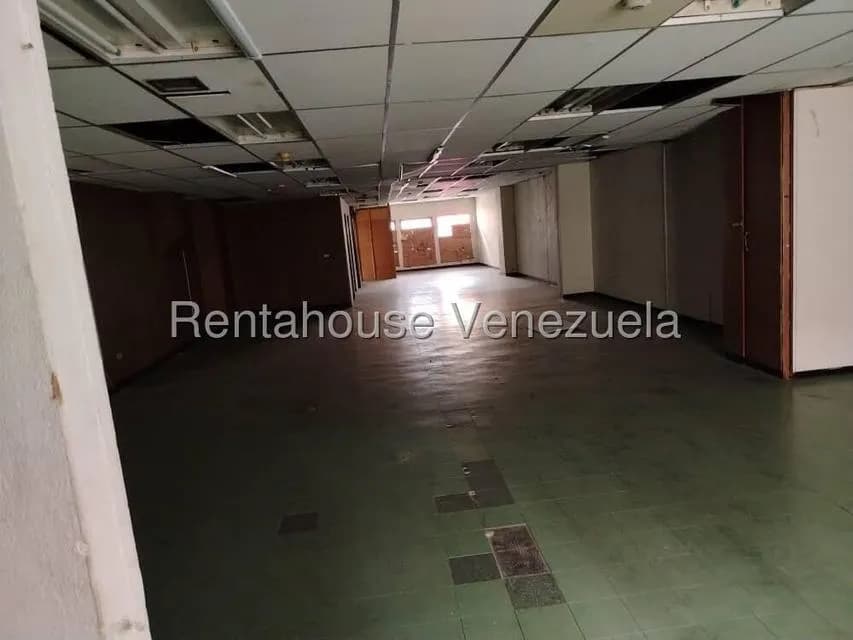 Comercial (Local Comercial) en Alquiler en Parroquia La Candelaria, Distrito Metropolitano