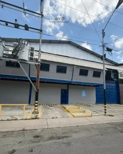 Venta De Galpon, Sector La Chapa La Victoria