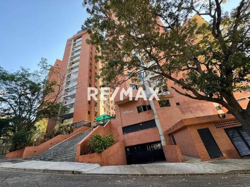 Hermoso apartamento en Venta Res Monticelo Planta 100%