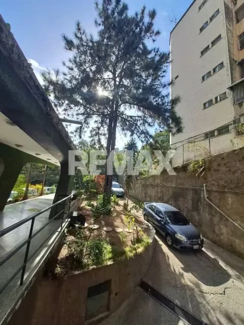 VENTA DE APARTAMENTO EN RESID SAN BARTOLOMEO LOS CAOBOS