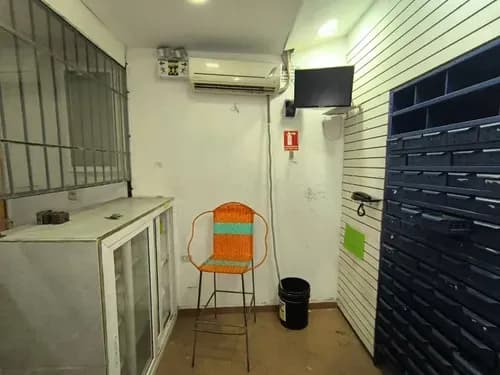 Grey Zuloaga De Inzitu Realtors Alquila Local En Valencia La Michelena Solo Clientes Directos