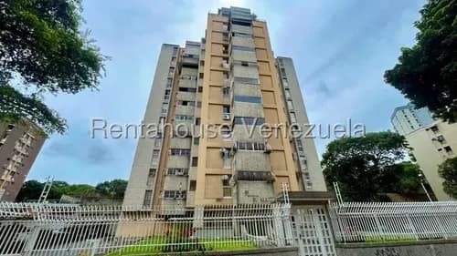 Edt Pent-house Con Terraza En Venta En El Cafetal 26-3120 Yf