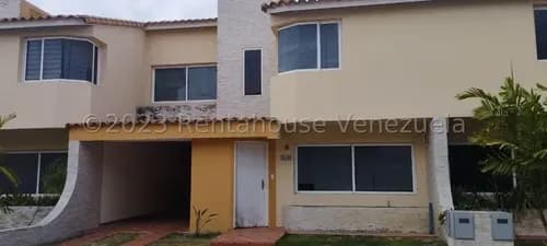 Lcda. Milagros Carrasquel Casa Venta Cabudare Lara Av Ribereña Villa Paris Economica Residencial Economico Código Inmobiliaria Rent-a-house 25-5539