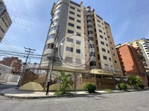 Promociona Para La Venta Espacioso Y Cómodo Apartamento Ubicado En Una De Las Mejores Zonas De Maracay, Urb. La Soledad015js