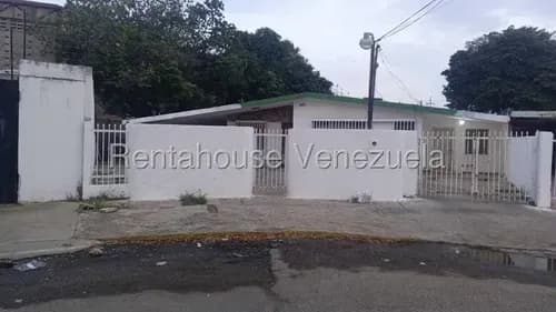 Casa En Venta En La Coromoto Para Remodelar..mls 26-17475..kb