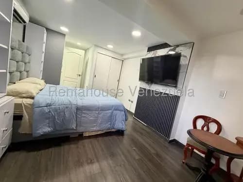 Apartamento Remodelado En Chacao 26-19822