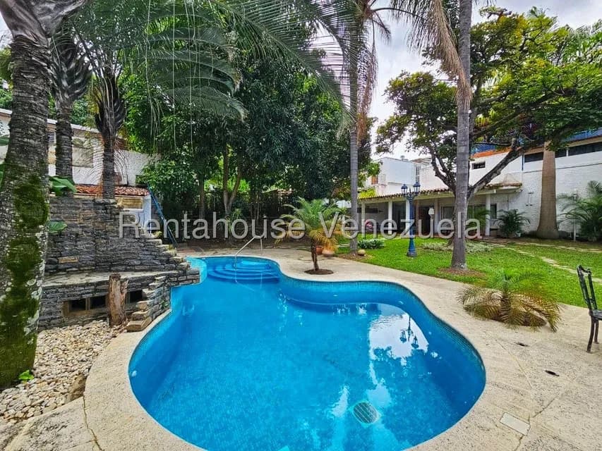 Comercial (Local Comercial) en Venta en Los Chorros, Distrito Metropolitano