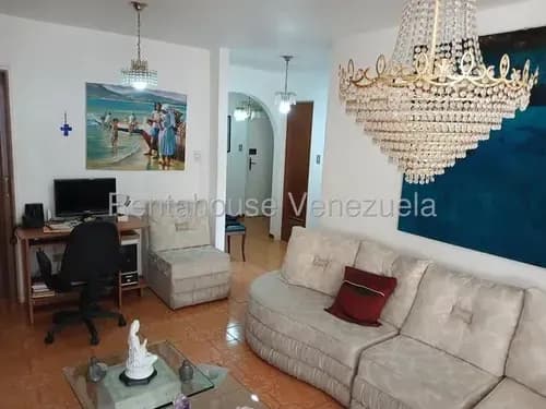 Jg Cod Flex 26-21028 Se Alquila Bello Apartamento En Montalban 3 4 Habitaciones Cerca De La Ucab