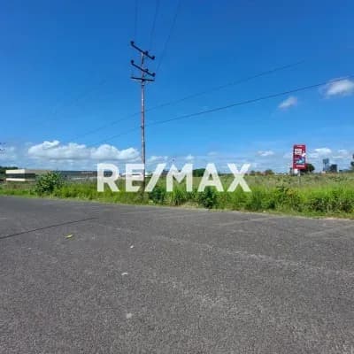 Terreno en Venta Los Samanes