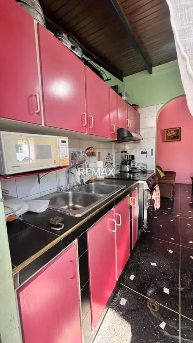 Casa en venta en urb. Altamira Cabudare - Distribuidor Valle hondo
