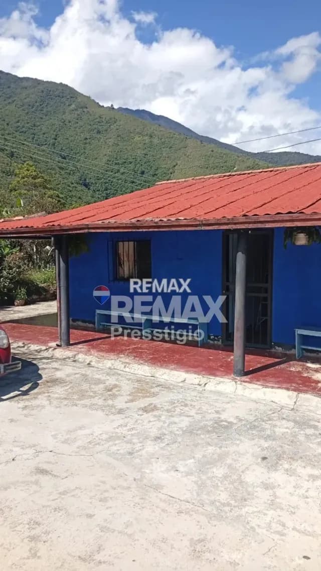 En Venta Terreno en La Mucuy Baja.