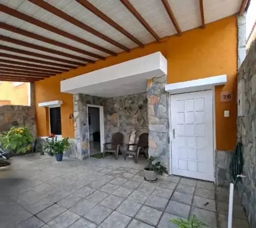 Townhouse 340m² | Valle Real San Diego | 5 Hab | Pozo Y Gas (ys)