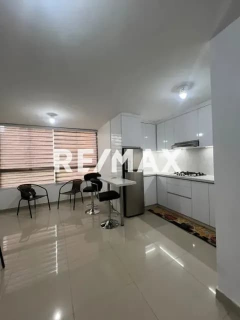 Apartamento en ALQUILER Valle Topacio San Diego
